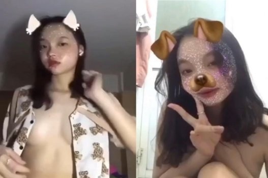 Bố mẹ vắng nhà, Đỗ Uyên khêu gợi bạn trai địt ướt đẫm nước dâm.